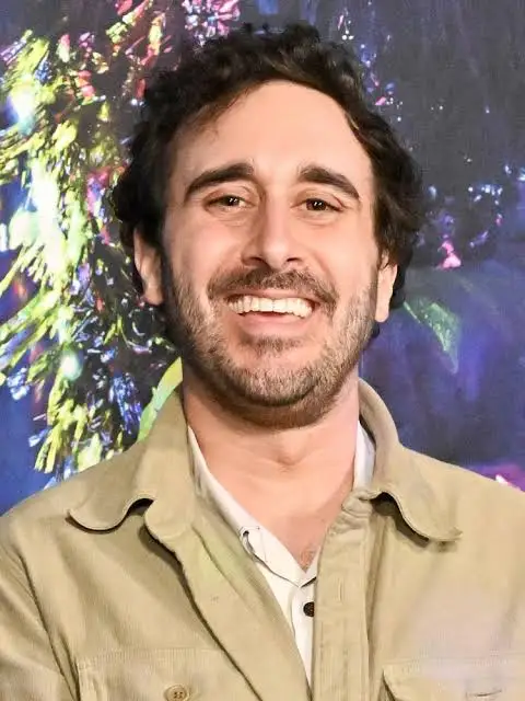 Danny DeVito’s Son, Jake DeVito Biography: Age, Parents, Net Worth, Height, Siblings, Wikipedia
