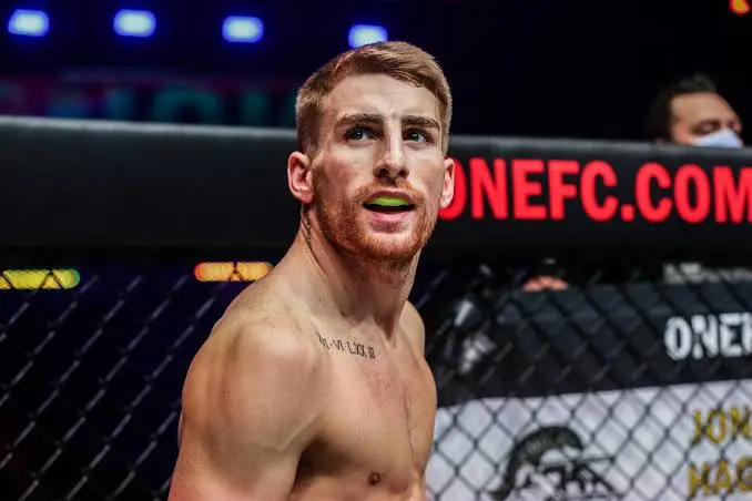 Jonathan Haggerty Biography: Wife, Records, Net Worth, Weight, Age, Salary, Height, UFC, Parents