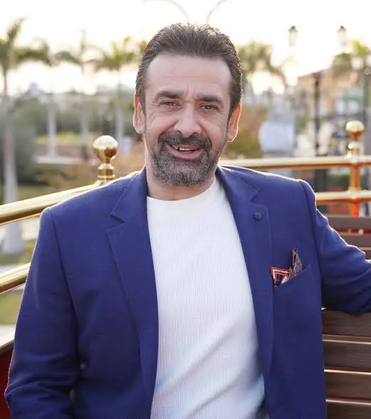 Karim Abdel Aziz Biography: Movies, Sister, Instagram, Height, Parents, Wife, Wikipedia, Net Worth, TV Shows