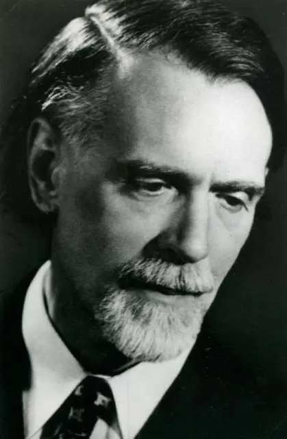 Zoltán Kodály Biography: Death, Age, Education, Nationality, Ethnicity, Net Worth, Wife, Family, Songs