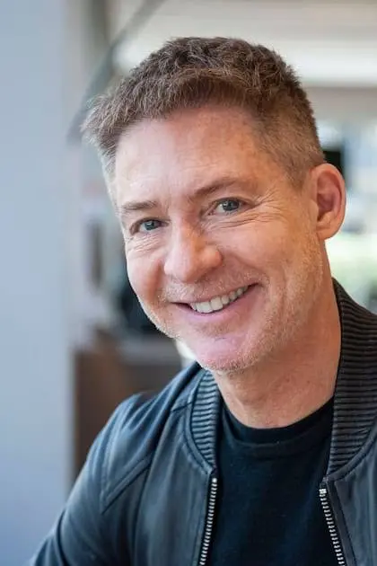 Adrian Suar Biography: Movies, Nationality, Ethnicity, Parents, Wikipedia, Height, Siblings, Wife, Age, Net Worth, Children