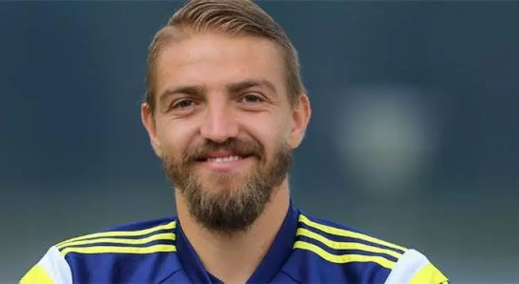 Caner Erkin Biography: Stats, Age, Net Worth, Wikipedia, Height, Club, Salary, Brother, Spouse, Children