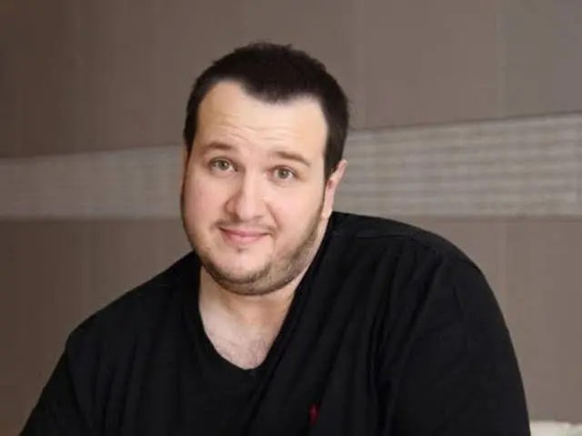 Şahan Gökbakar Biography: Age, Movies, Height, Instagram, Wife, Children, Parents, Siblings, Awards, Nationality