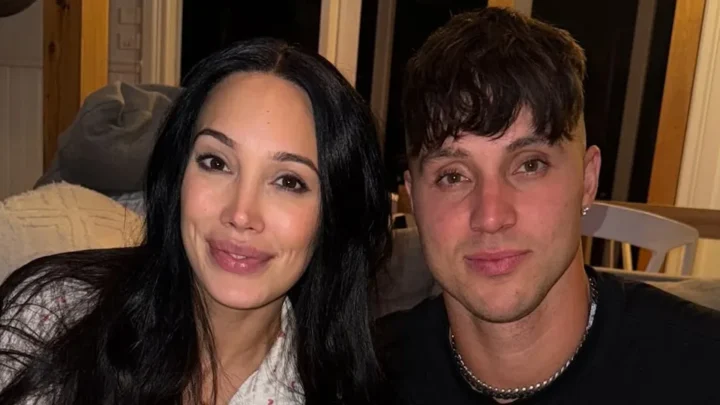 OnlyFans Star Scarlet Vas Welcomes Baby with Stepbrother-turn-Husband