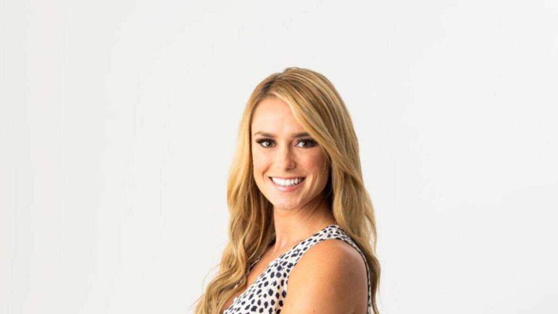 Molly McGrath Biography: Net Worth, Siblings, Height, Children, Age, Awards, Parents, Wife