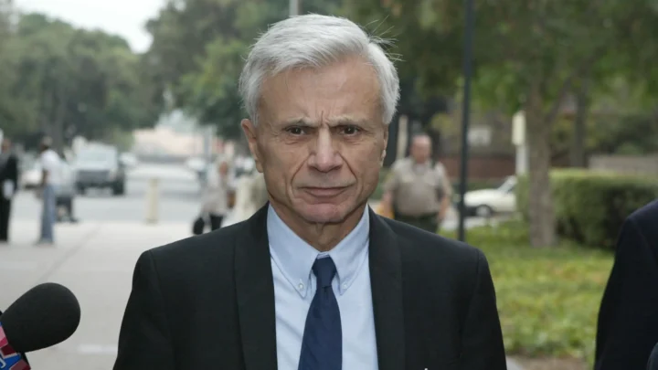 Robert Blake Biography: Death, Height, Age, Net Worth, Siblings, Parents, Children, Movies