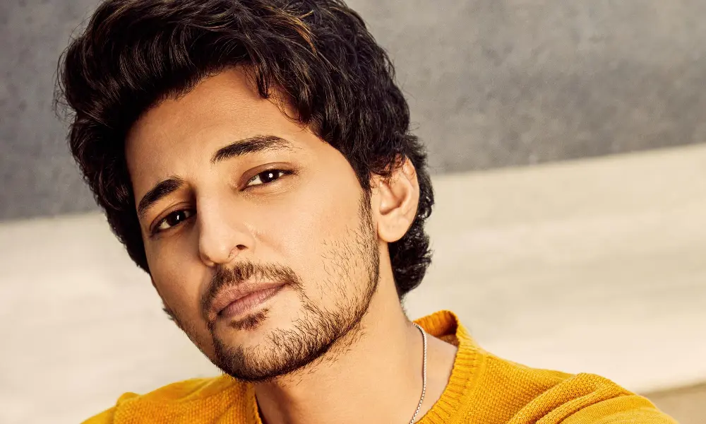 Darshan Raval Biography: Age, Wife, Songs, Awards, Wikipedia, Net Worth, Height