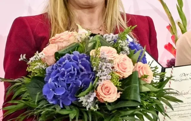 Michael Schumacher’s Wife, Corinna Schumacher Biography: Age, Net Worth, Instagram, Wikipedia, Nationality, Husband, Children, Parents, Ethnicity