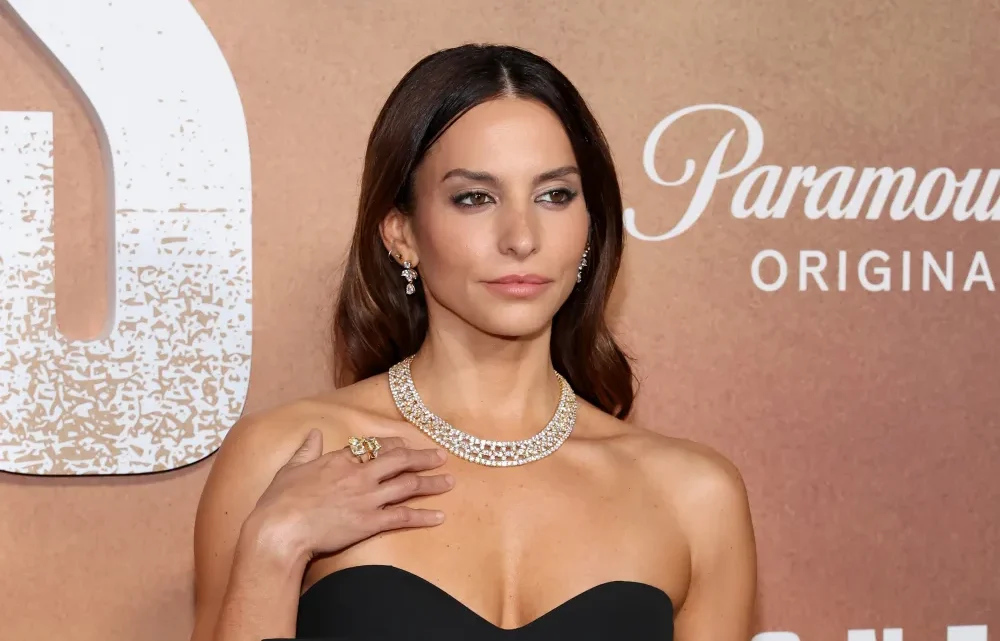 Genesis Rodriguez Biography: Movies, Age, Net Worth, Siblings, Parents, Height, Partner Genesis Rodriguez Biography: Movies, Age, Net Worth, Siblings, Parents, Height, Partner