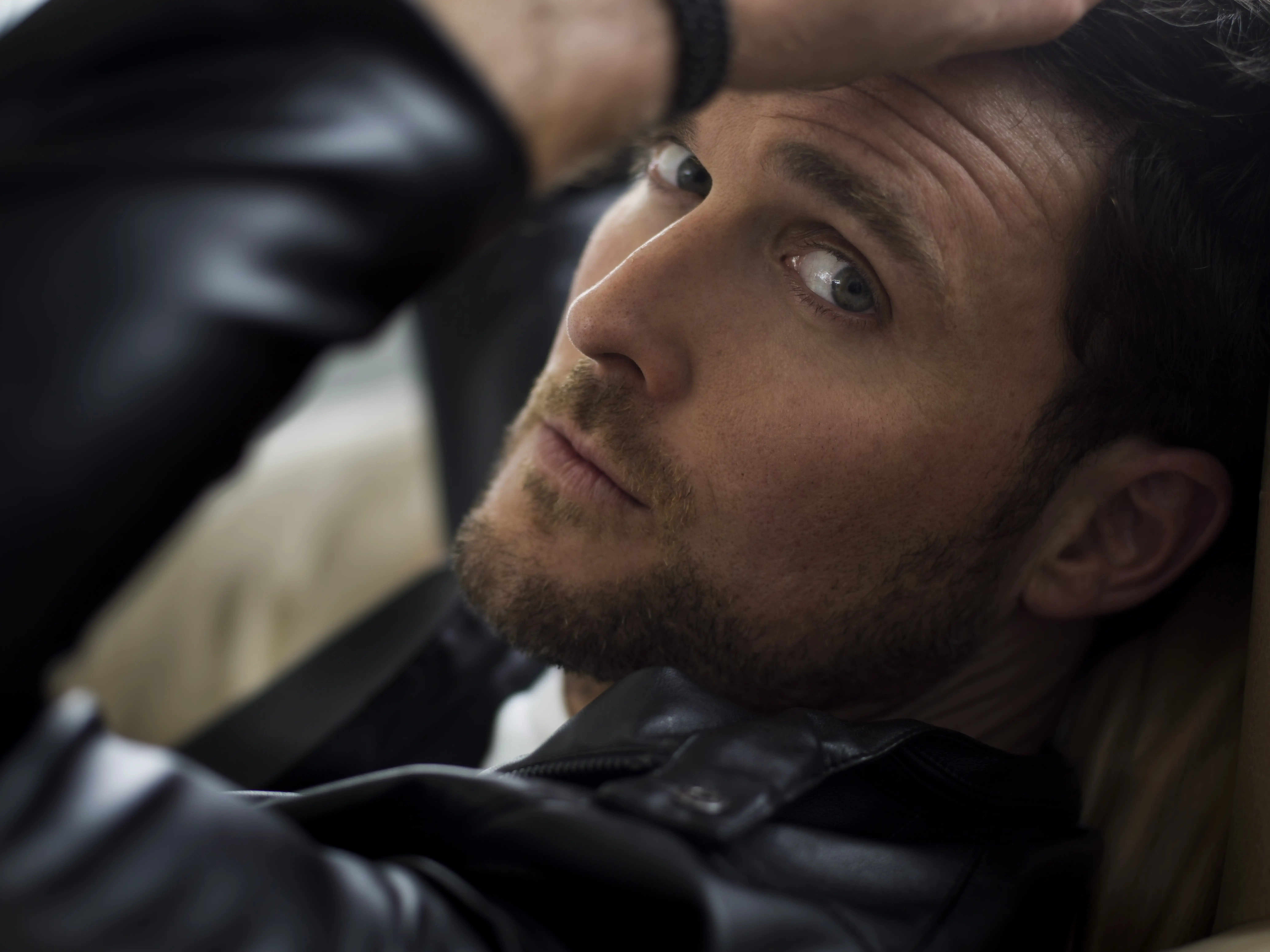 Owain Yeoman Biography: Wife, Age, Net Worth, Siblings, Parents, Height, Children, Movies   