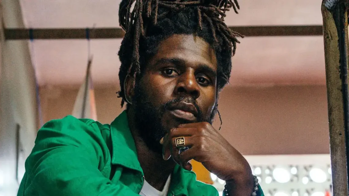 Chronixx Biography: Real Name, Age, Net Worth, Songs, Wikipedia, Girlfriend, Instagram, Pictures