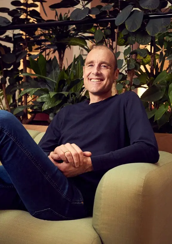 Pieter van der Does Biography: Wife, Age, Net Worth, Siblings, Parents, Height, Children   