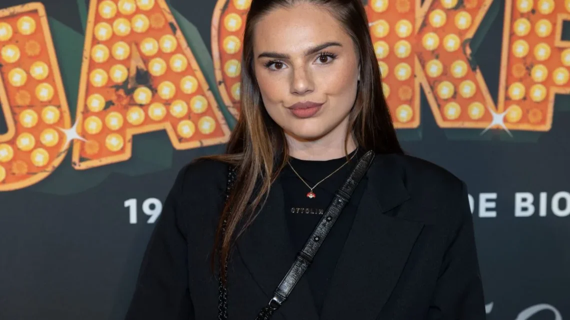 Famke Louise Biography: Age, Net Worth, Siblings, Parents, Height, Movies, Boyfriend, Songs