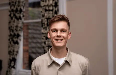 Caspar Lee Biography: Age, Net Worth, YouTube, Children, Height, Parents, Spouse, Books