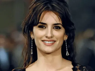 Penélope Cruz Biography: Net Worth, Movies, Age, Height, Instagram, Husband, Children, Family, Wikipedia, Parents, Siblings