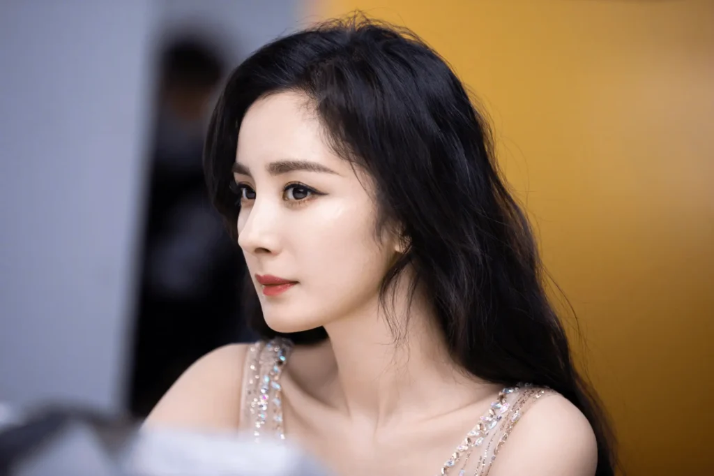 Yang Mi Biography: Parents, Siblings, Age, Net Worth, Children, Husband, Movies, Awards