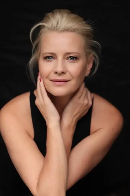 Małgorzata Kożuchowska Biography: Awards, TV Shows, Age, Movies, Instagram, Net Worth, Parents, Siblings, Husband, Children