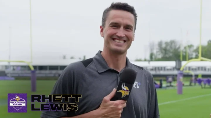 Rhett Lewis Biography: Age, Wife, Children, Salary, Parents, Wikipedia, Siblings, Net Worth