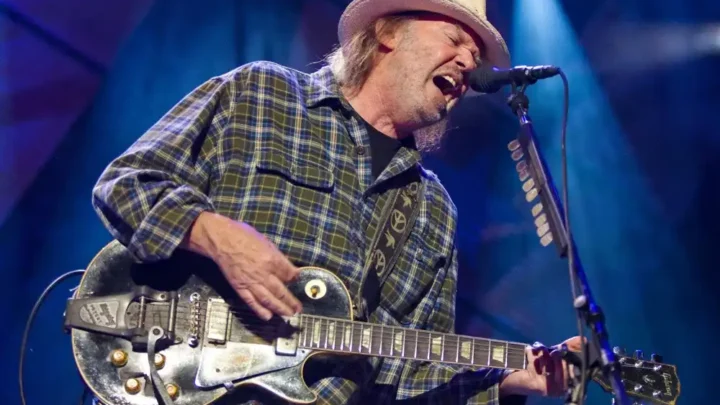 Neil Young Biography: Songs, Net Worth, Age, Instagram, Wife, Children, Parents, Siblings, Books