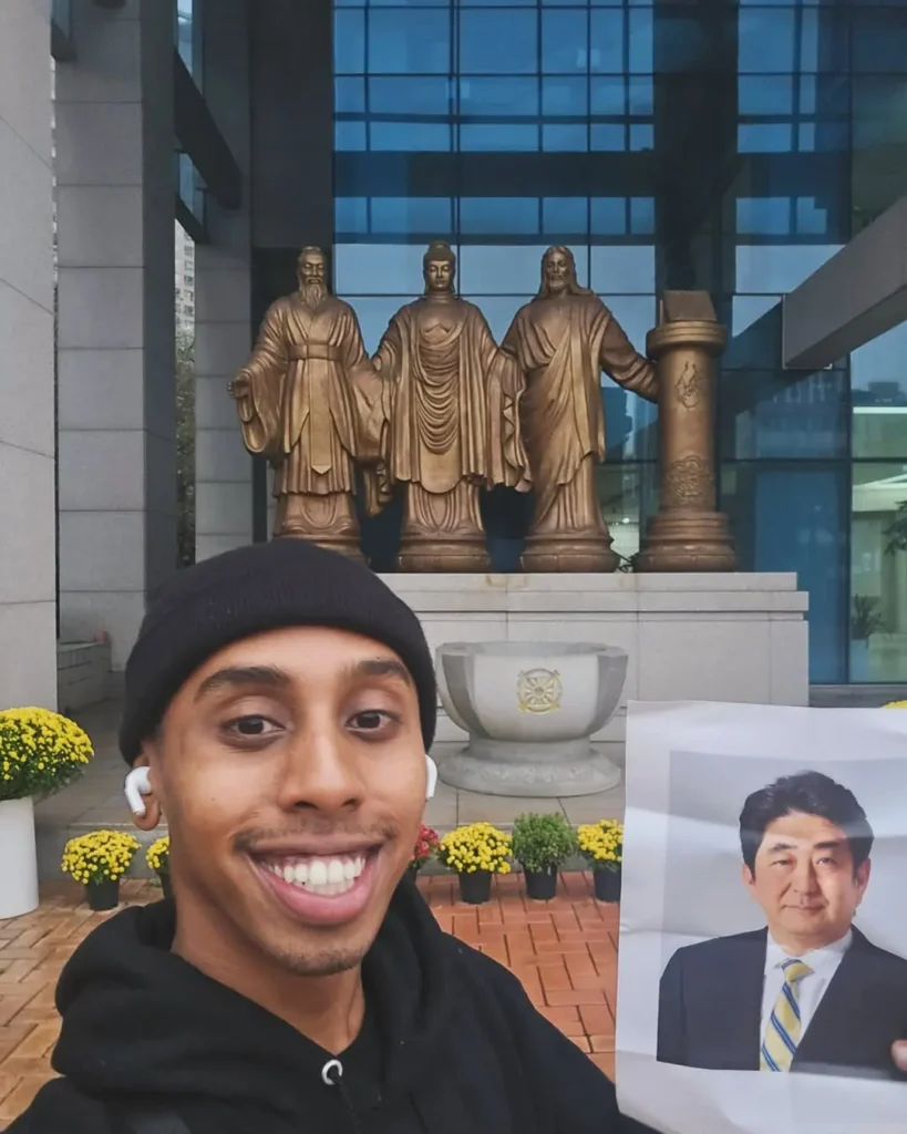 Johnny Somali Biography: Age, Net Worth, Siblings, Parents, Height, YouTube, Girlfriend, Song