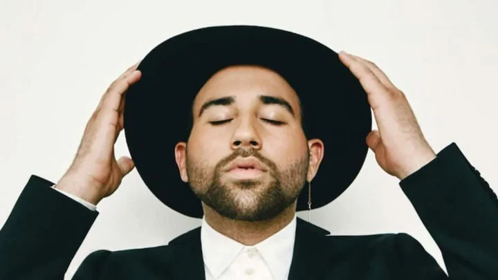 Parson James Biography: Eps, Singles, Age, Net Worth, Siblings, Parents, Height, Wife, Audio Record