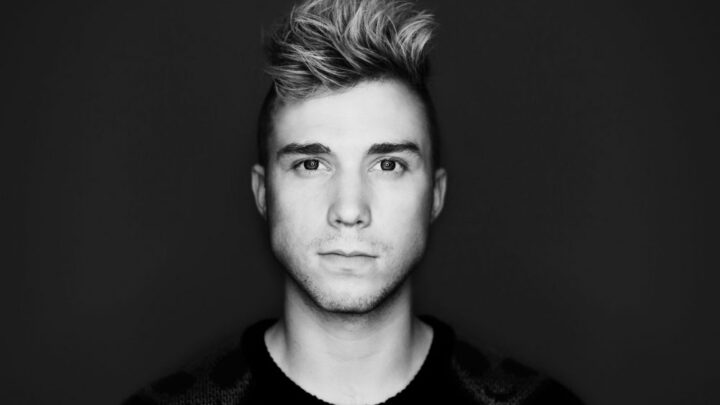 Troy Ogletree Biography: Girlfriend, Age, Net Worth, Siblings, Parents, Height, Songs, Awards