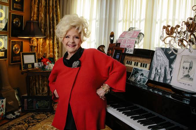 Brenda Lee Biography: Age, Daughters, Net Worth, Husband, Songs, Albums, Still Alive?