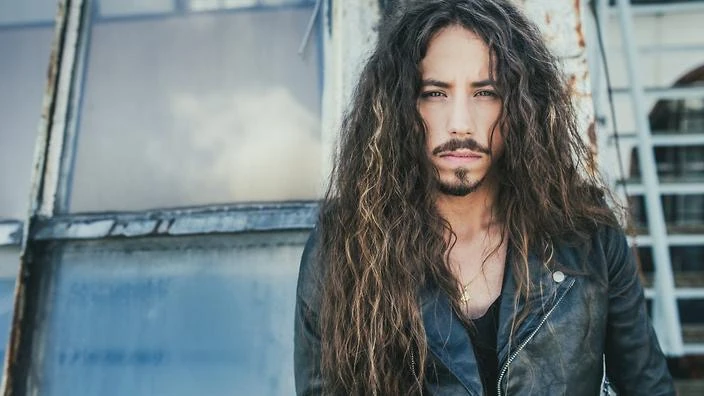 Michał Szpak Biography: Age, Songs, Instagram, Wikipedia, Height, Net Worth, Ethnicity, Nationality, Wife, Parents, Siblings