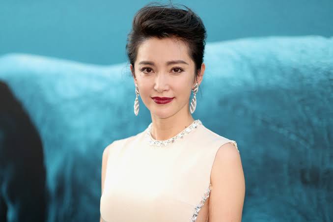 Li Bingbing Biography: Age, Net Worth, Siblings, Parents, Height, Children, Awards, Movies, Husband