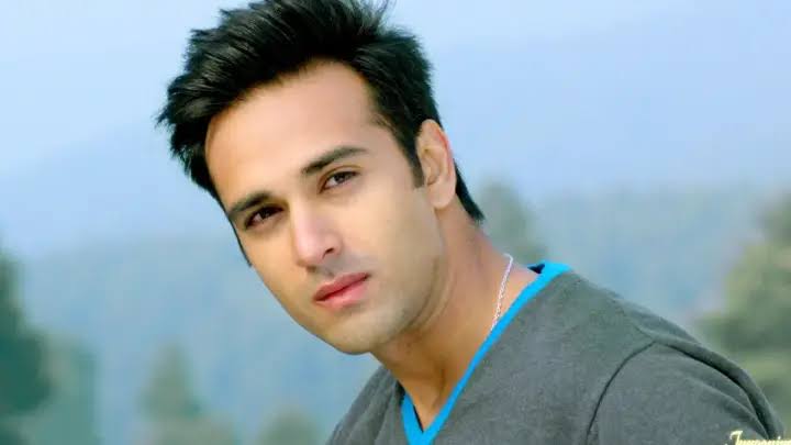 Pulkit Samrat Biography: Wife, Age, Net Worth, Siblings, Parents, Height, Children, Movies, TV Series