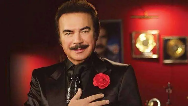 Orhan Gencebay Biography: Career, Genre, Albums, Movies, Controversy, Net Worth, Age, Wife, Children