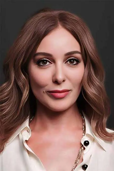 Zerrin Tekindor Biography: TV Shows, Age, Wikipedia, Height, Net Worth, Movies, Awards, Instagram, IMDB, Parents, Husband