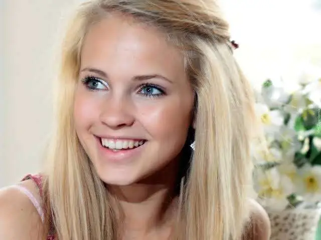 Emilie Marie Nereng Biography: Age, Parents, TV Shows, Instagram, Snapchat, Sister, Parents, Net Worth