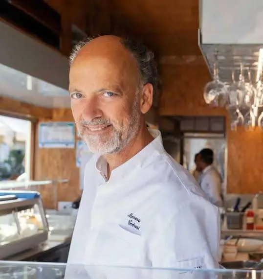 Moreno Cedroni Biography: Cookbooks, TV Shows, Videos, Net Worth, Instagram, Age, Wikipedia, Spouse, Kid