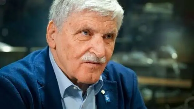 Roméo Antonius Dallaire Biography: Books, Education, Movies, TV Shows, Age, Spouse, Net Worth