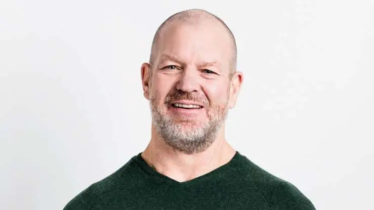 Chip Wilson Biography: Age, Net Worth, Wikipedia, Awards, Controversy, Spouse, Children