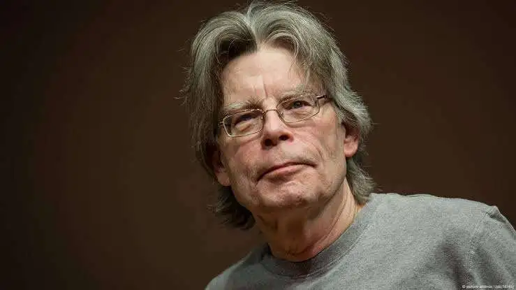 Stephen King Biography: Books, Awards, Wikipedia, Nationality, Net Worth, Children, Parents, Spouse, Siblings