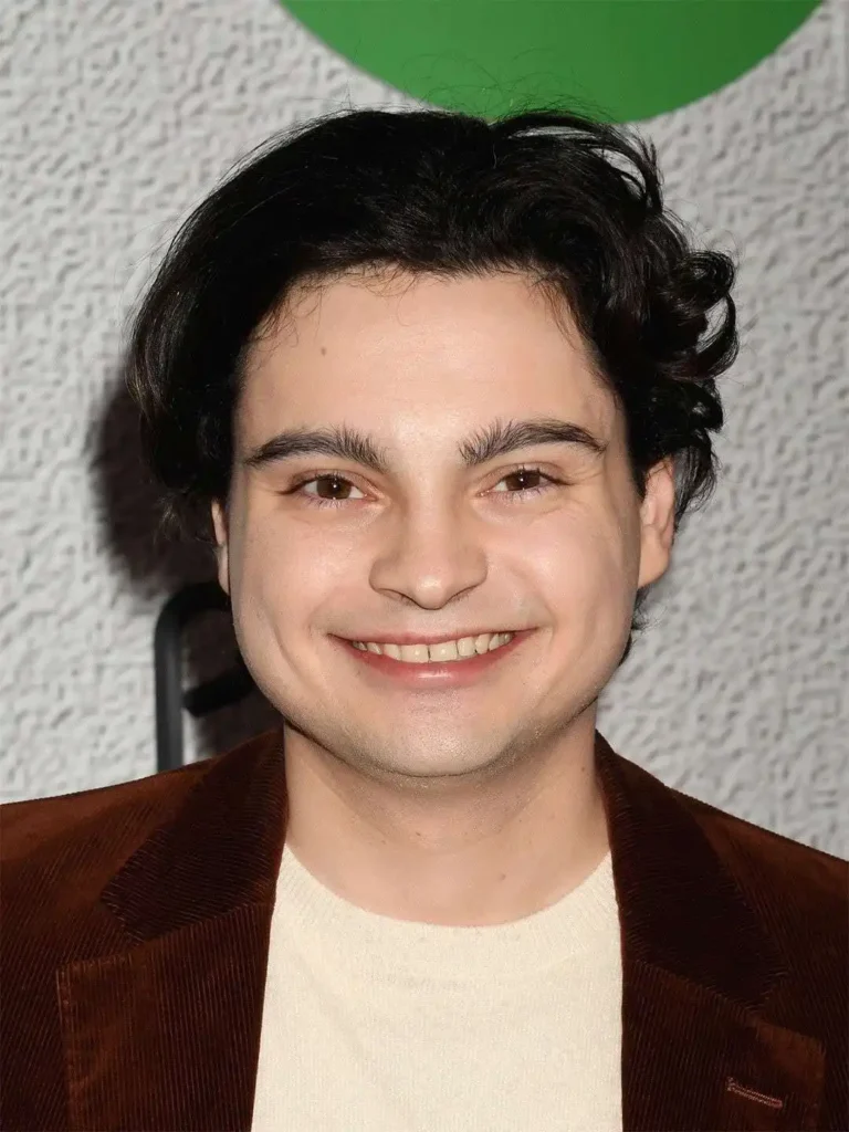 Max Burkholder Biography: Girlfriend, Age, Net Worth, Siblings, Parents, Height, TV Series, Films