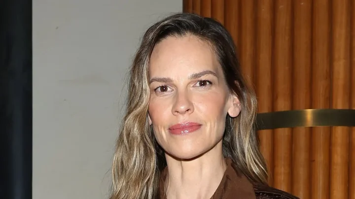 Hilary Swank Biography: Net Worth, Husband, Age, Height, Movies, TV Shows, Parents
