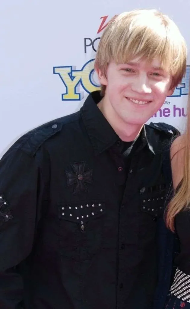 Jason Dolley Biography: Girlfriend, Age, Net Worth, Siblings, Parents, Height, TV Series, Films, Songs