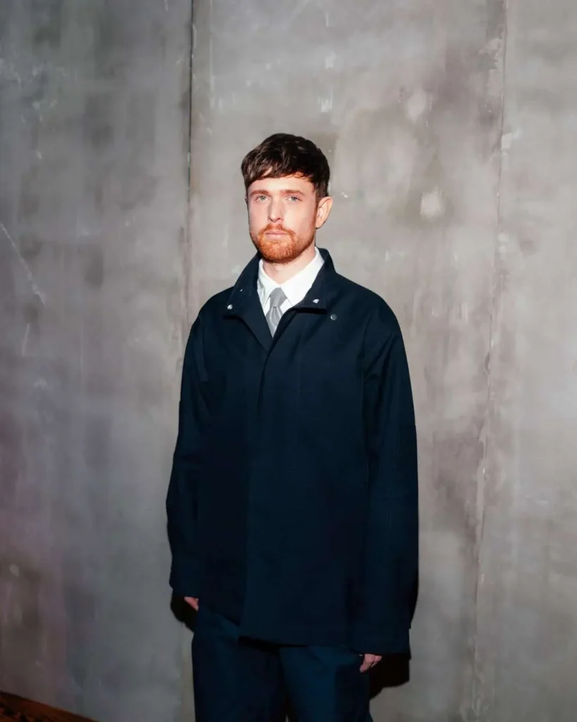 James Blake Biography: Girlfriend, Songs, Albums, Eps, Awards, Age, Net Worth, Siblings, Parents, Height