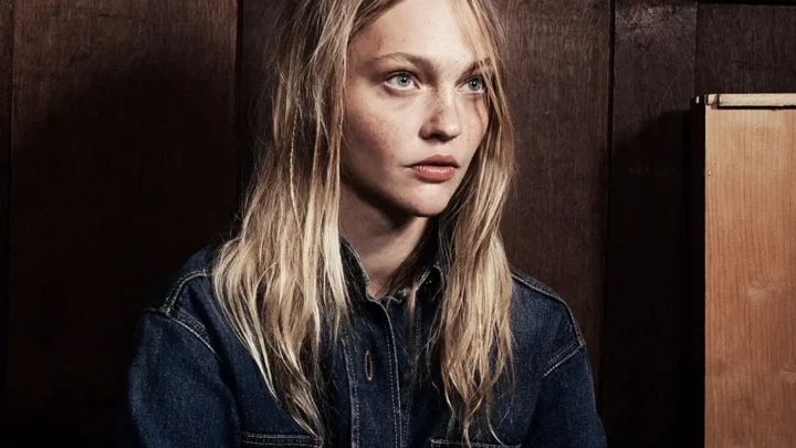 Sasha Pivovarova Biography: Daughters, Age, Net Worth, Siblings, Parents, Height, Husband, Prada, Chanel, Dior, Awards