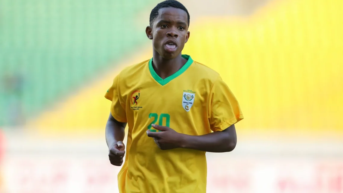 Siyabonga Mabena Biography: Age, Goals, Net Worth, Parents, Siblings, Current Team, Girlfriend, Salary