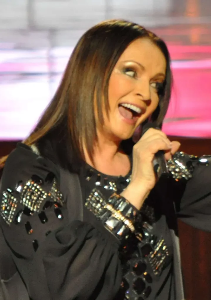 Sofia Rotaru Biography: Songs, Age, Net Worth, Siblings, Parents, Height, Husband, Children, Awards