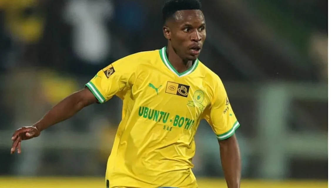Themba Zwane Biography: Wife, Age, Net Worth, Siblings, Parents, Height, Team, Endorsement, Salary, Stats, Awards