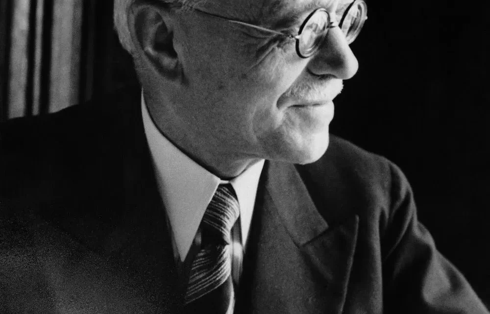 August Horch Biography: Wife, Age, Net Worth, Siblings, Parents, Height, Children, Obituary