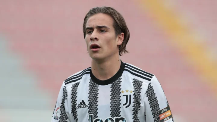 Kenan Yıldız Biography: Siblings, Parents, Height, Current Team, Loan, Salary, Net Worth, Girlfriend, Age