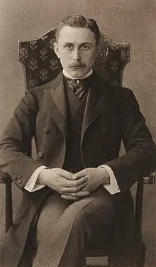 Adolph Loos Biography: Parents, Children, Age, Net Worth, Wife, Pictures, Death