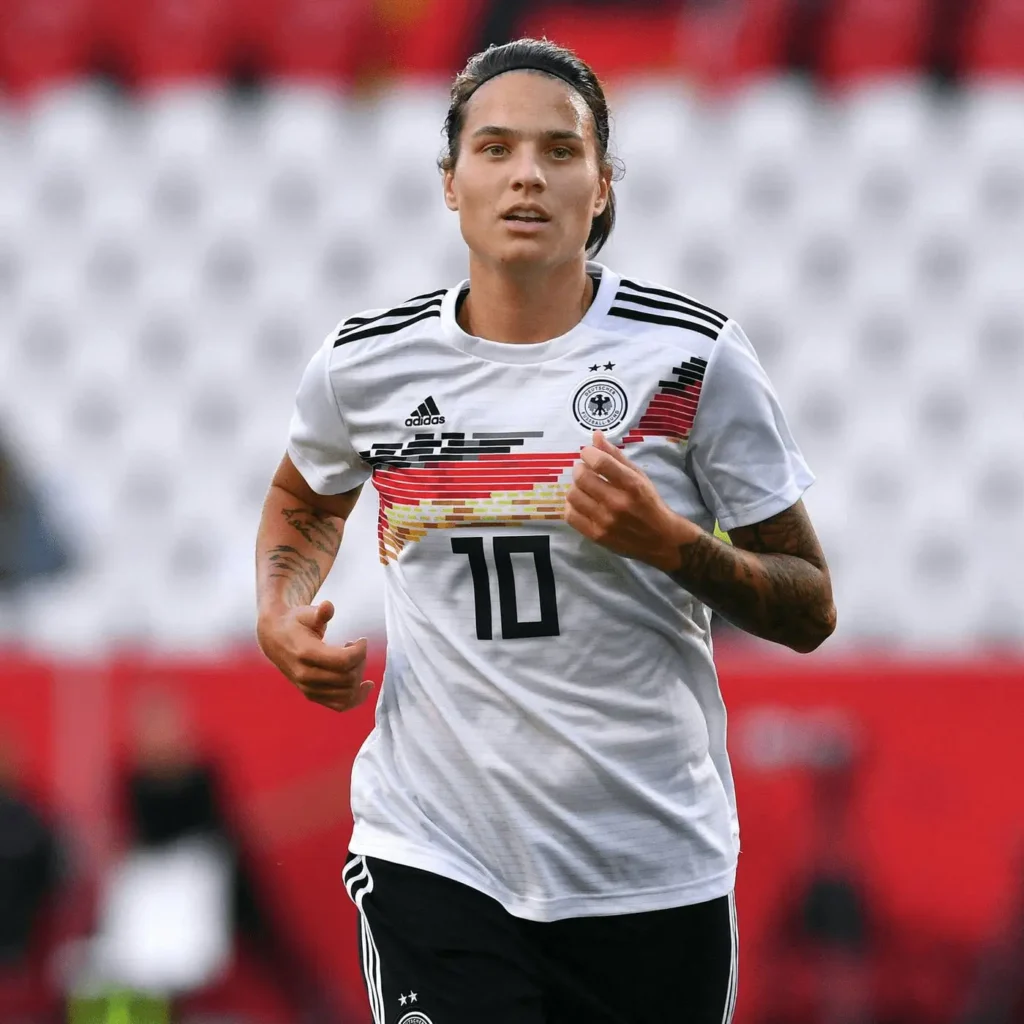 Dzsenifer Marozsán Biography: Wife, Age, Stats, Net Worth, Salary, Height, Transfer