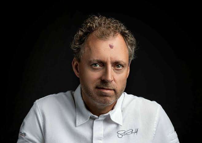 Sven Elverfeld Biography: Age, Education, Videos, Net Worth, Wikipedia, Nationality, Ethnicity, Religion, Restaurant Sven Elverfeld Biography: Age, Education, Videos, Net Worth, Wikipedia, Nationality, Ethnicity, Religion, Restaurant